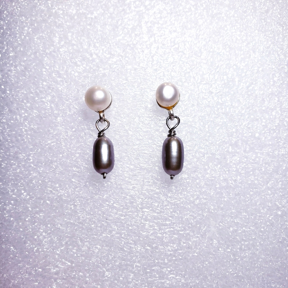 ❣Roman Sterling Silver Freshwater Pearl Earrings